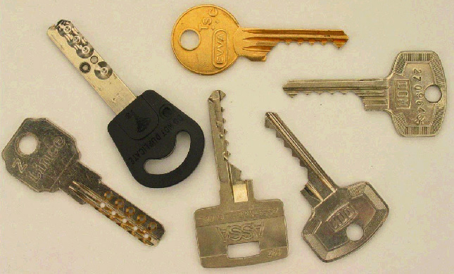 معنی شماره های حک شده بر روی کلید